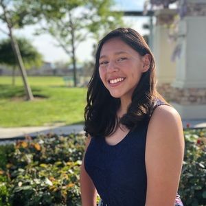 Meet your Posher, Andrea